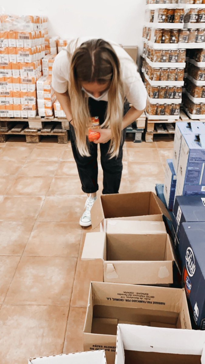 CyRYouth_'s tweet photo. Nuestros voluntarios siguen dándolo todo en el banco de alimentos 💛

Si estás interesado en saber más sobre nuestros proyectos o quieres participar en alguno de ellos, no dudes en contactar con nosotros. Te esperamos 😊

info@cyryouth.org https://t.co/h8Tnfb2rVu