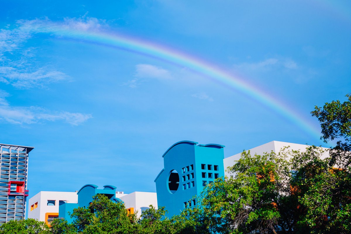 Trust the wait. Embrace the uncertainty. Enjoy the beauty of becoming. When nothing is certain, anything is possible. 🌈
#ASFMeagles