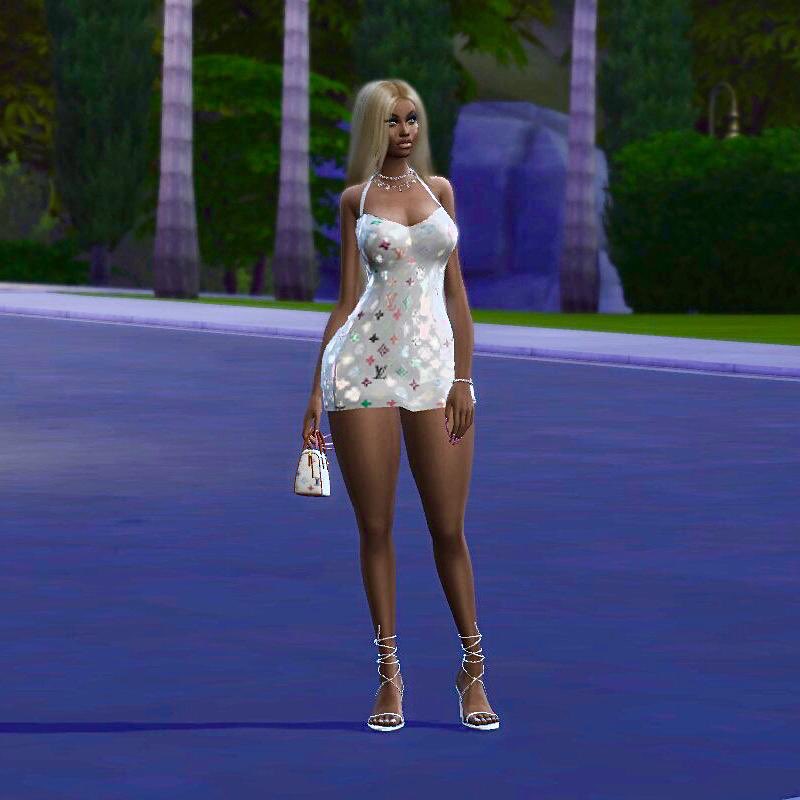 BAYYAGENCY's tweet photo. Meet our creative genuis, Bayyeisha 💘✨ https://t.co/V17vBue2J6