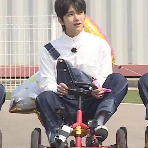 low quality joshua tweet media