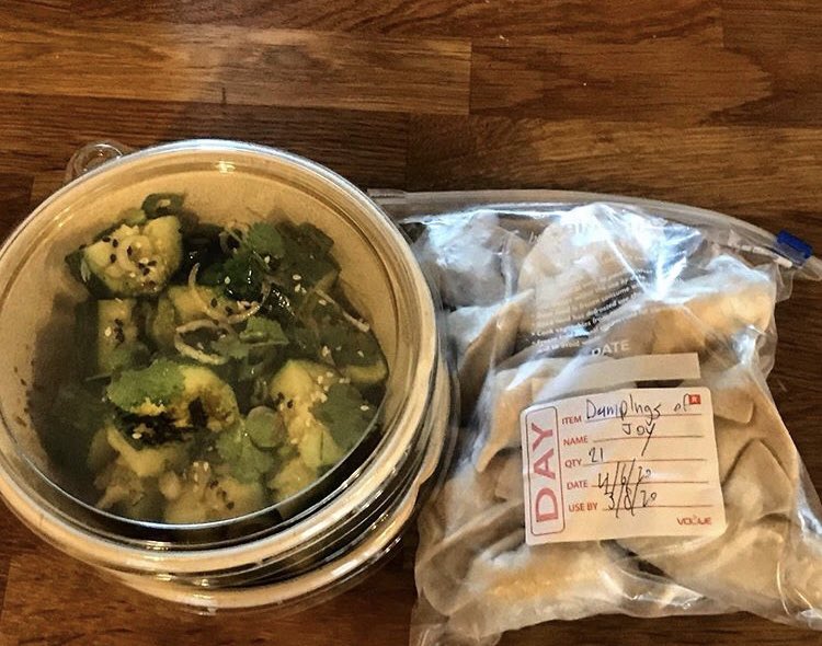 DumplingDude00's tweet photo. Doing deliveries of frozen #vegan #dumplings of joy in #brighton and #hove 15 for 20 dumplings of mixed flavours, or 15 dumplings for £11.25 and bad of 10 dumplings for £7.50(75p per #dumpling yo)
Message for details and orders ✌️🥟
#food #veganfood #yum #health #foodporn #veg https://t.co/stsxt6nVGC