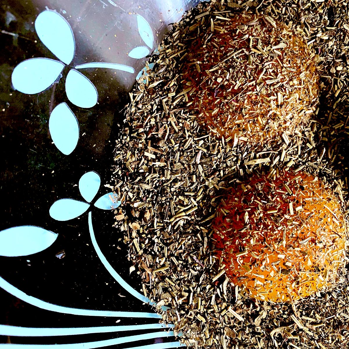 fionazedde's tweet image. Stress baked #OliveBread early this morning even though I was barely awake. Now I need to go stress exercise. #amediting #ambaking