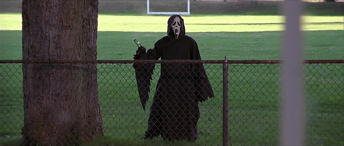 mxvies's tweet photo. scary movie was released in theaters on this day 20 years ago https://t.co/5vLzrWN6QL