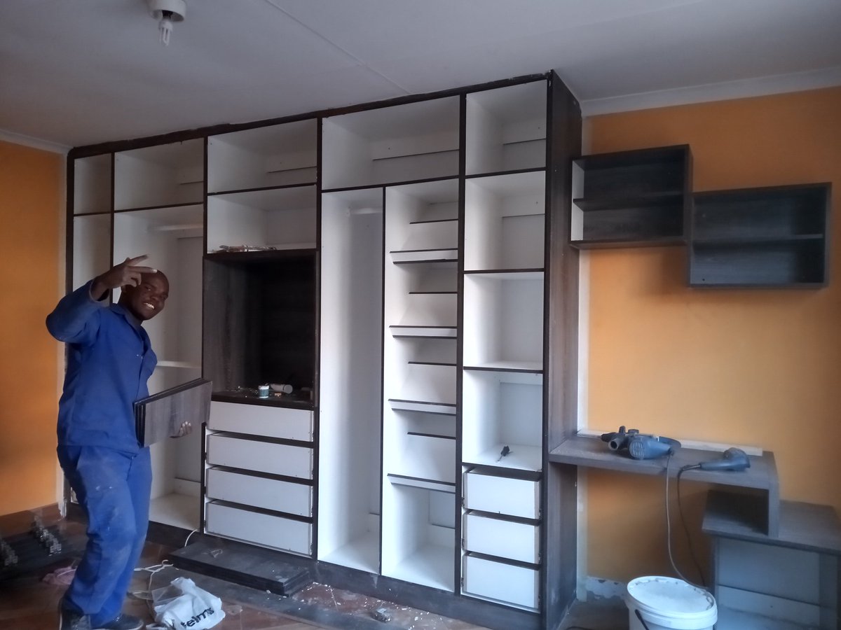 Tleaninteriors's tweet photo. #GirlsTalkZA Aside for now, 🙈, Please help a brother eat, a like and a retweet would be highly appreciated.

Call : 078 629 2045
WhatsApp : https://t.co/KUqyXqh43E
Facebook : https://t.co/YOSUWZX42G https://t.co/zIjd2bMHde