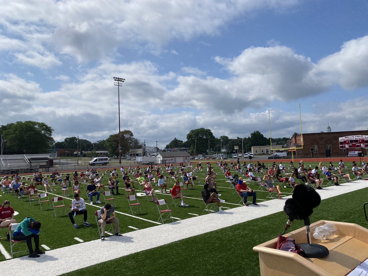 MissSantoroPHS's tweet photo. Great practice today!! Ready for graduation tomorrow!! 🐾 @pburgclass2020 https://t.co/8tWck4iZcc