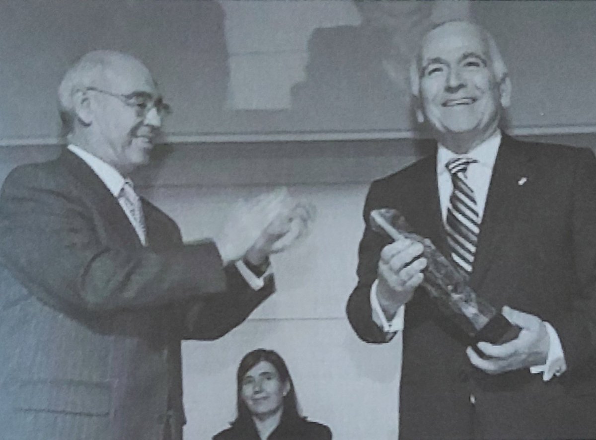 AEFALICANTE's tweet photo. Un día como hoy, hace 25 años, se creó la Asociación de la Empresa Familiar de Alicante (AEFA). A todos los que han formado parte en algún momento de nuestra historia o la siguen formando, muchas gracias de todo corazón y felicidades, porque también es su aniversario. https://t.co/axnlj6fsUu