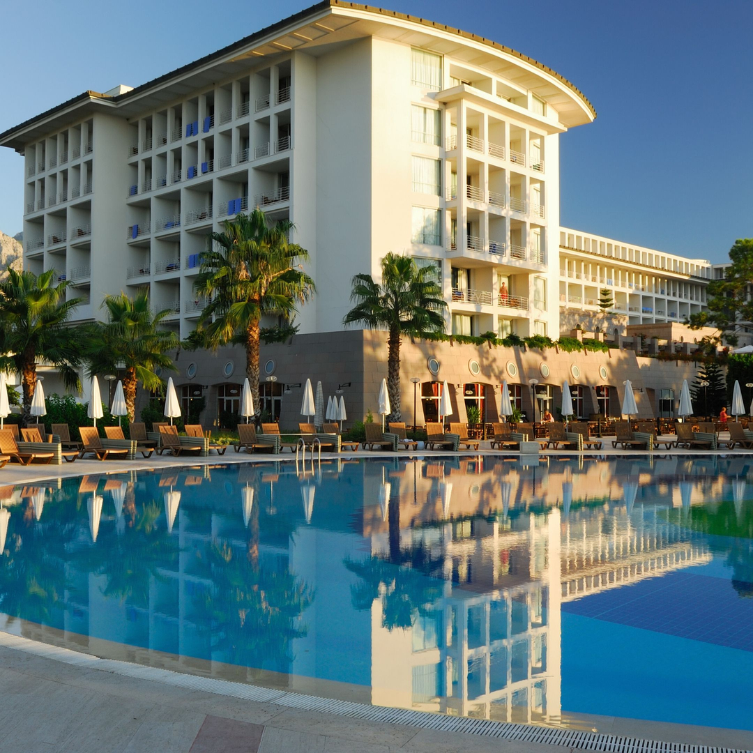 BeaconBayPM's tweet image. We are well-versed in both design and construction.  Our team of owner’s representation experts pull from their varied experiences to solve your problems and offer creative solutions.  

.
.
.
.
.

#hotelprojectmanagement #hotelprojects #projecthotel #hotelmanagementproject #ho