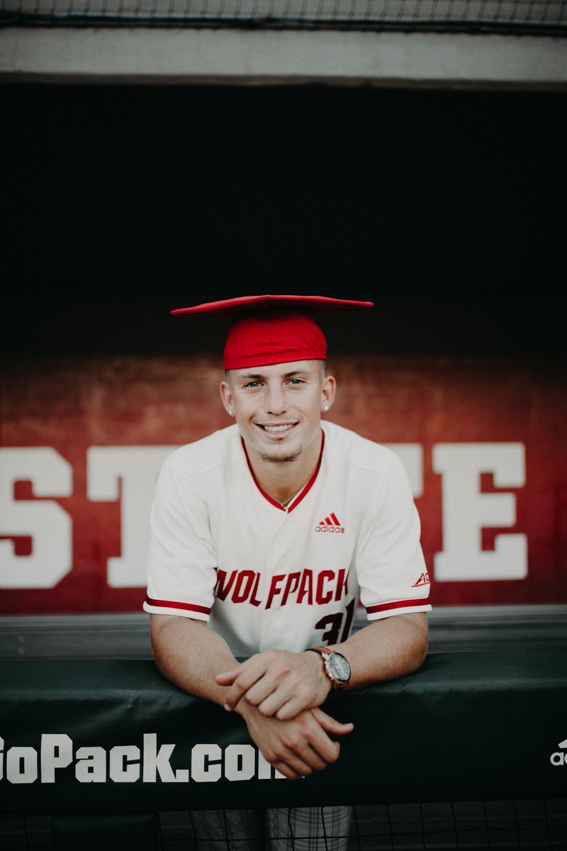 Thayer Thomas tweet media