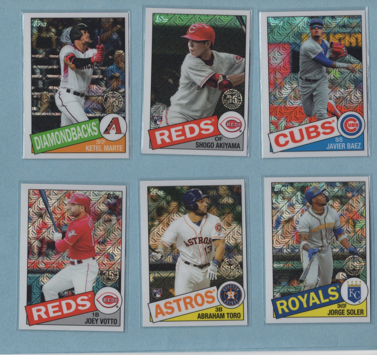 2000doubles's tweet image. Hi @topps, a question on QC for Series 2. Bought a case and had these silver Packs off-centered cards and although they are called SP (Short Prints, I think) I hit a duplicate in the same case, twice. Wondering what is going on? 
#BaseballCards #theHobby #Topps #collect