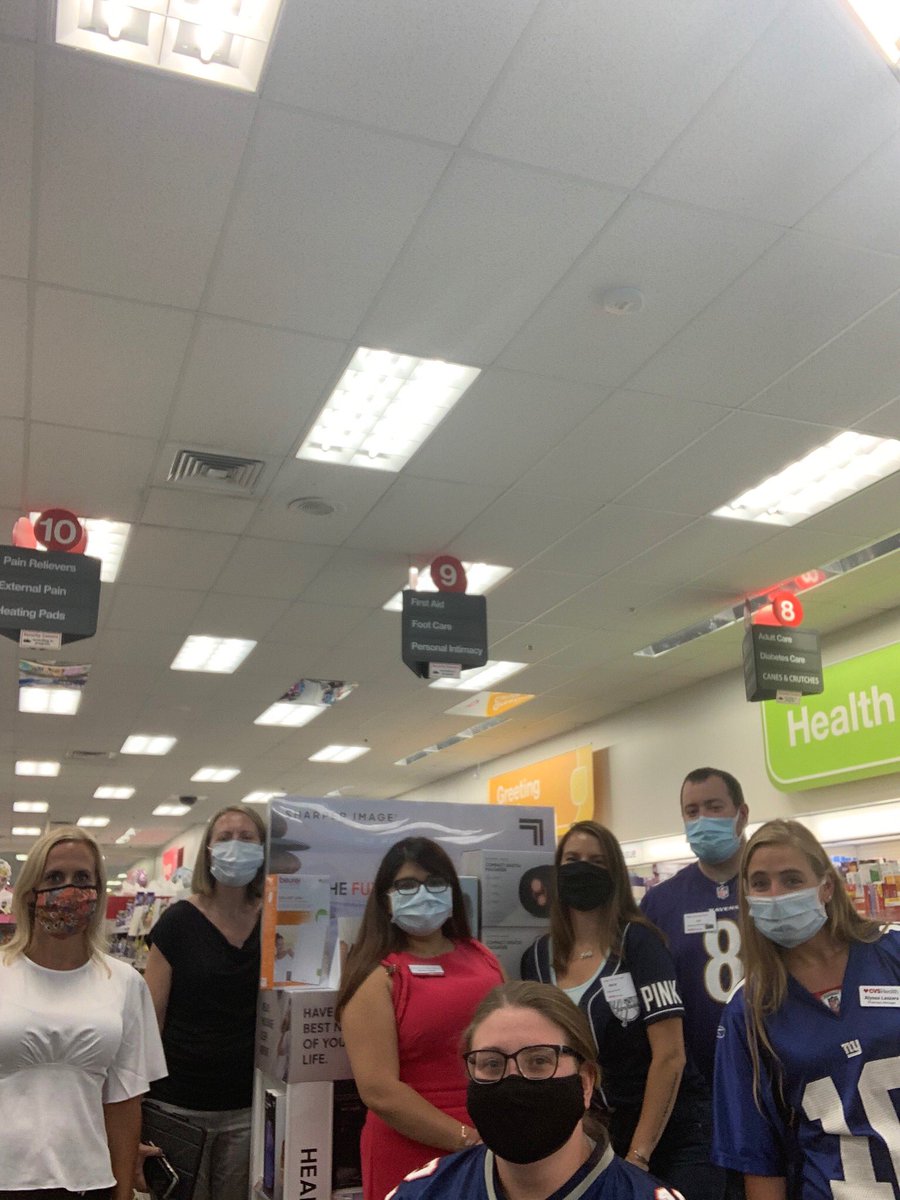 HR travel day with <a href="/HeenalDesai2/">Arui哒哒哒🍄💎</a> and <a href="/mmormile73/">Melissa Coughlin</a> ! #R12EUP #talent #weareallaboutpeople #engagementspiritweek <a href="/mitesh080/">Mitesh Shah</a>