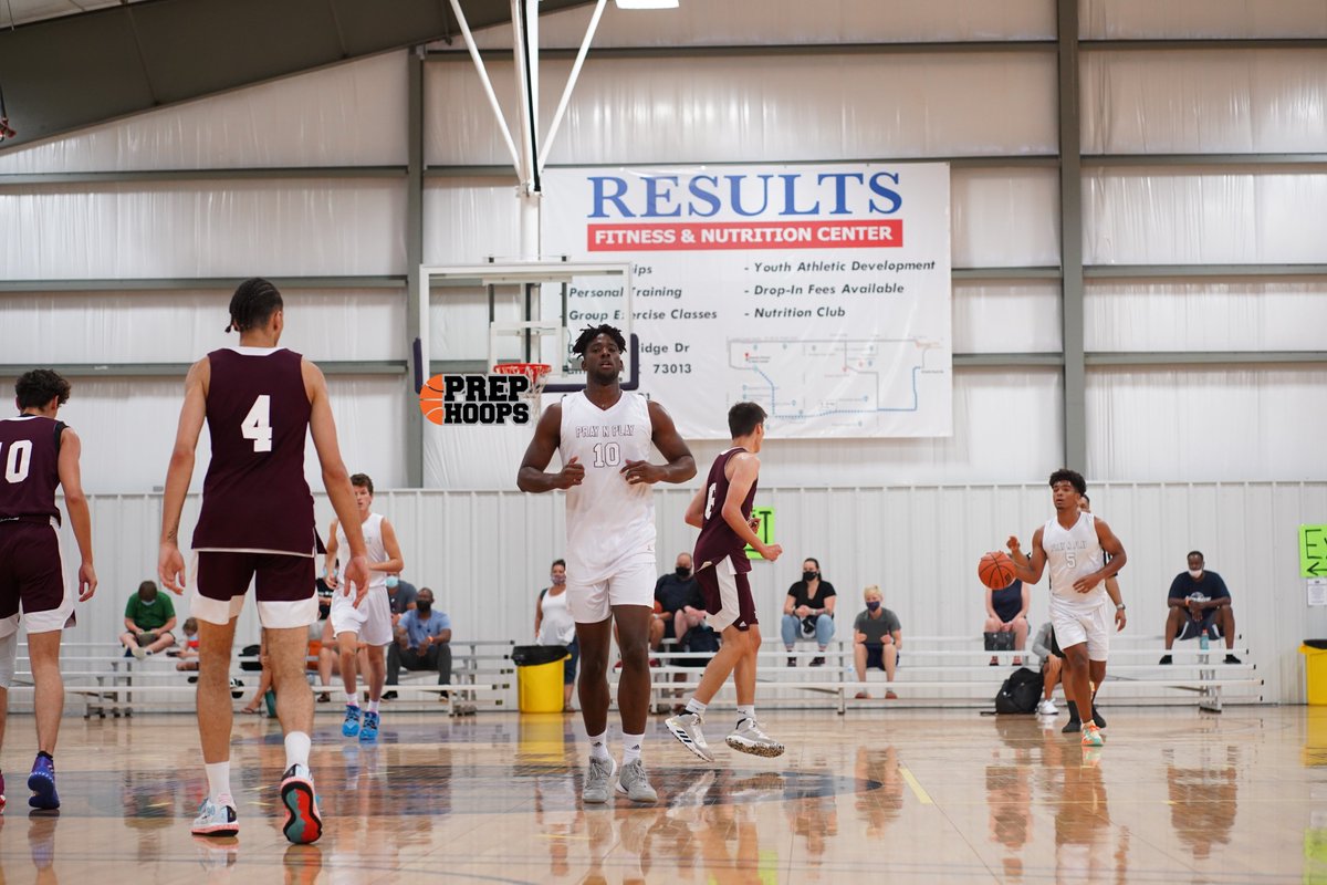 Daniel Ferrer put together a big time weekend owning the paint for the <a href="/KansasPlayers/">Kansas Pray & Play Players</a>. He is strong inside especially when it comes to finishing in traffic and grabbing boards. The 2021 Forward is currently committed to MNU. They got themselves a good one.