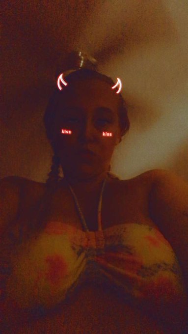 #feelingnaughty #hotblonde #summertime #420friendly #curvygirl https://t.co/F9avmD1k8B<a href="/tag/feelingnaughty"class="tags">#feelingnaughty</a><a href="/tag/hotblonde"class="tags">#hotblonde</a><a href="/tag/summertime"class="tags">#summertime</a><a href="/tag/420friendly"class="tags">#420friendly</a><a href="/tag/curvygirl"class="tags"><span>#curvygirl</span></a>