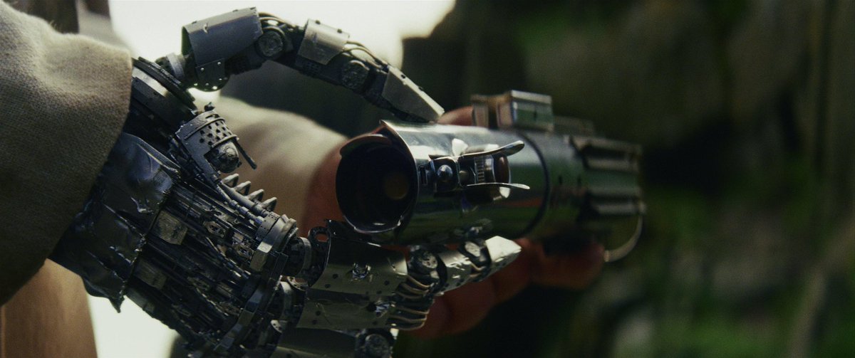 AlbrekhAlchemy's tweet photo. Star Wars: Episode VIII | The Last Jedi (2017) | Director: Rian Johnson | Director of Photography: Steve Yedlin #TheLastJedi https://t.co/yShCaYJYyg