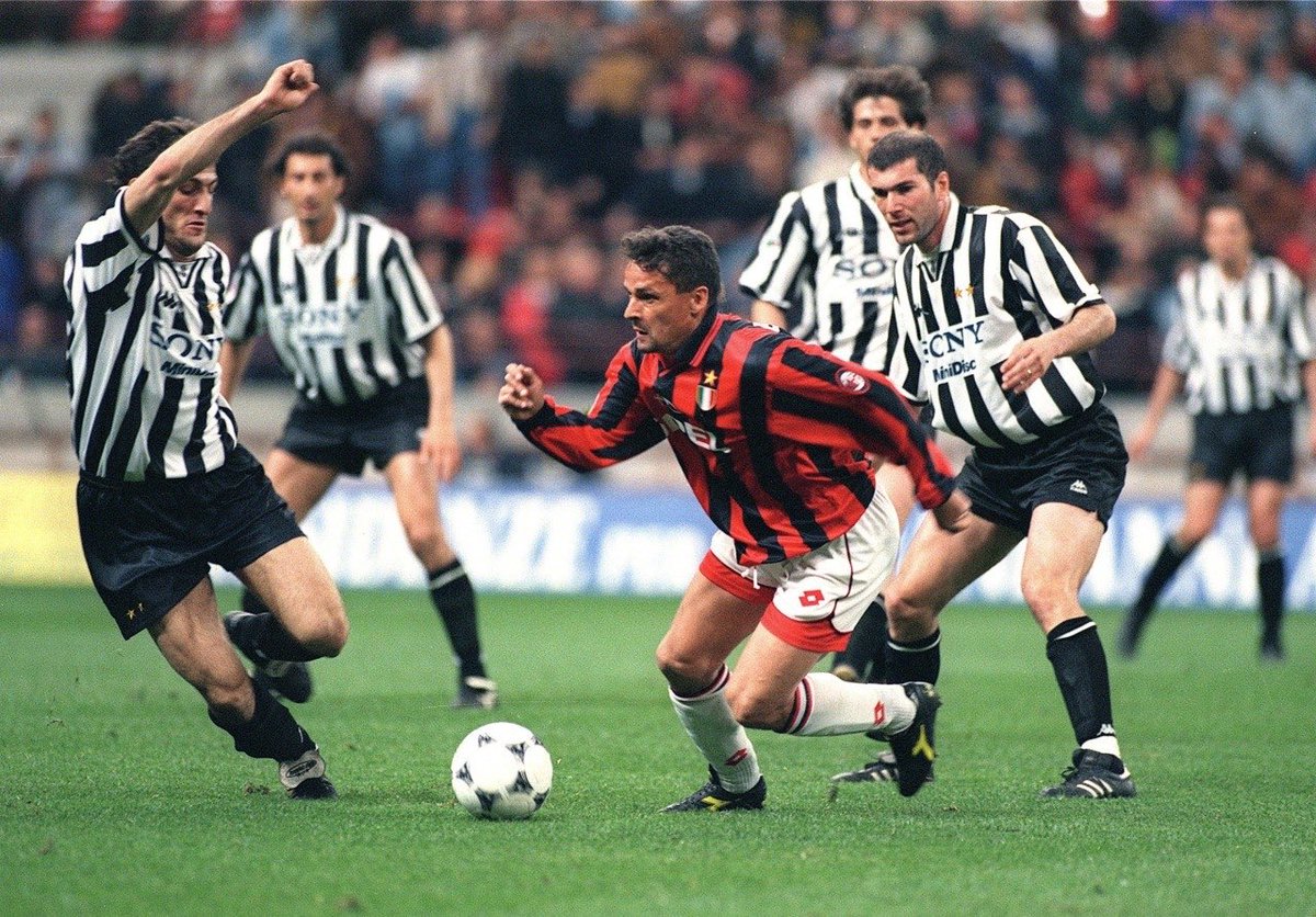 #ميلان_يوفنتوس 
#ForzaMilan ❤️🖤❤️🖤