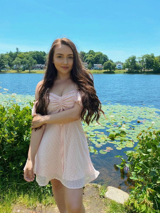 TW Pornstars - Julia Raleigh. Pictures and videos from Twitter. Page 3