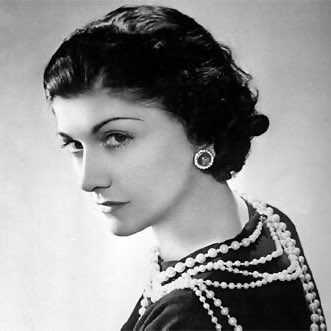 _NewRafa's tweet photo. Por otra parte, #CocoBandicoot está interpretada por Coco Chanel, la famosa diseñadora de alta costura. Pese a los inconvenientes de la época, Coco consiguió grabar las animaciones antes de morir en 1971. En Naughty Dog recuerdan con cariño su paso por el estudio #RaFacts https://t.co/v5WU6oSYBO