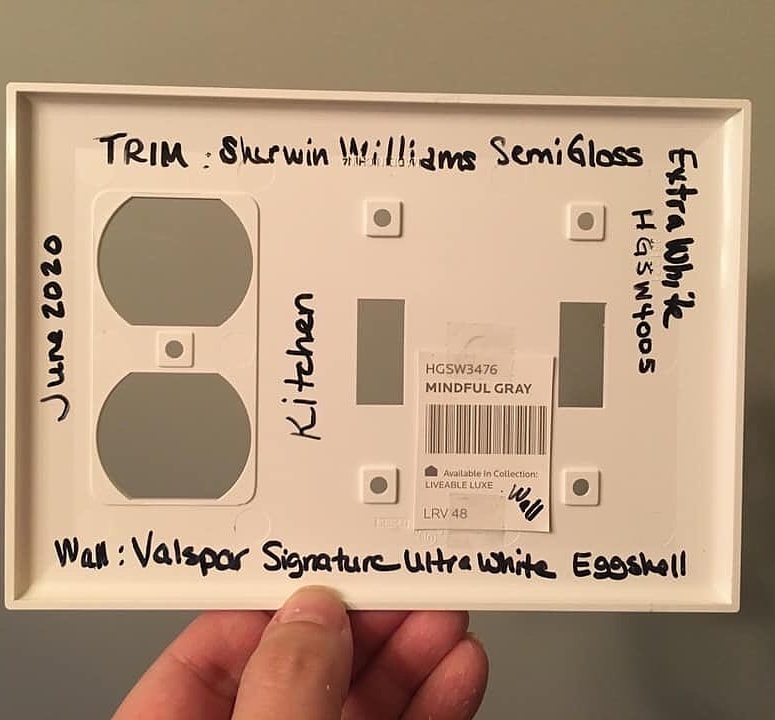 I repainted my kitchen and trim so I wrote on the inside of a wall plate the colors and brand used, the year and room
— Wendy Brown Ritz
#fixerupper #fixerupperstyle #hgtv #americanfarmhousestyle #betterhomesandgardens #countrylivingmag #homereno #homerenovation #homerenovations