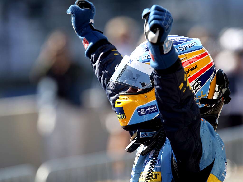 officialferdial's tweet photo. ¿Fichará Fernando Alonso por Renault para disputar la F1 en el 2021? https://t.co/XQ4Y5FoFPt