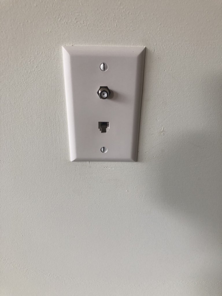 tytucker99's tweet image. (In My Denzel Voice) I’m surgical Wit This Bihhh Jake!!!!! #Lights #Fans #ExitLights #ExoticLights &amp;amp; #FireAlarms #ElectricianLife🔌🔦💡 #LoveMyTrade #KnowledgeIsPower &amp;amp; #PowerIsNeededEverywhere