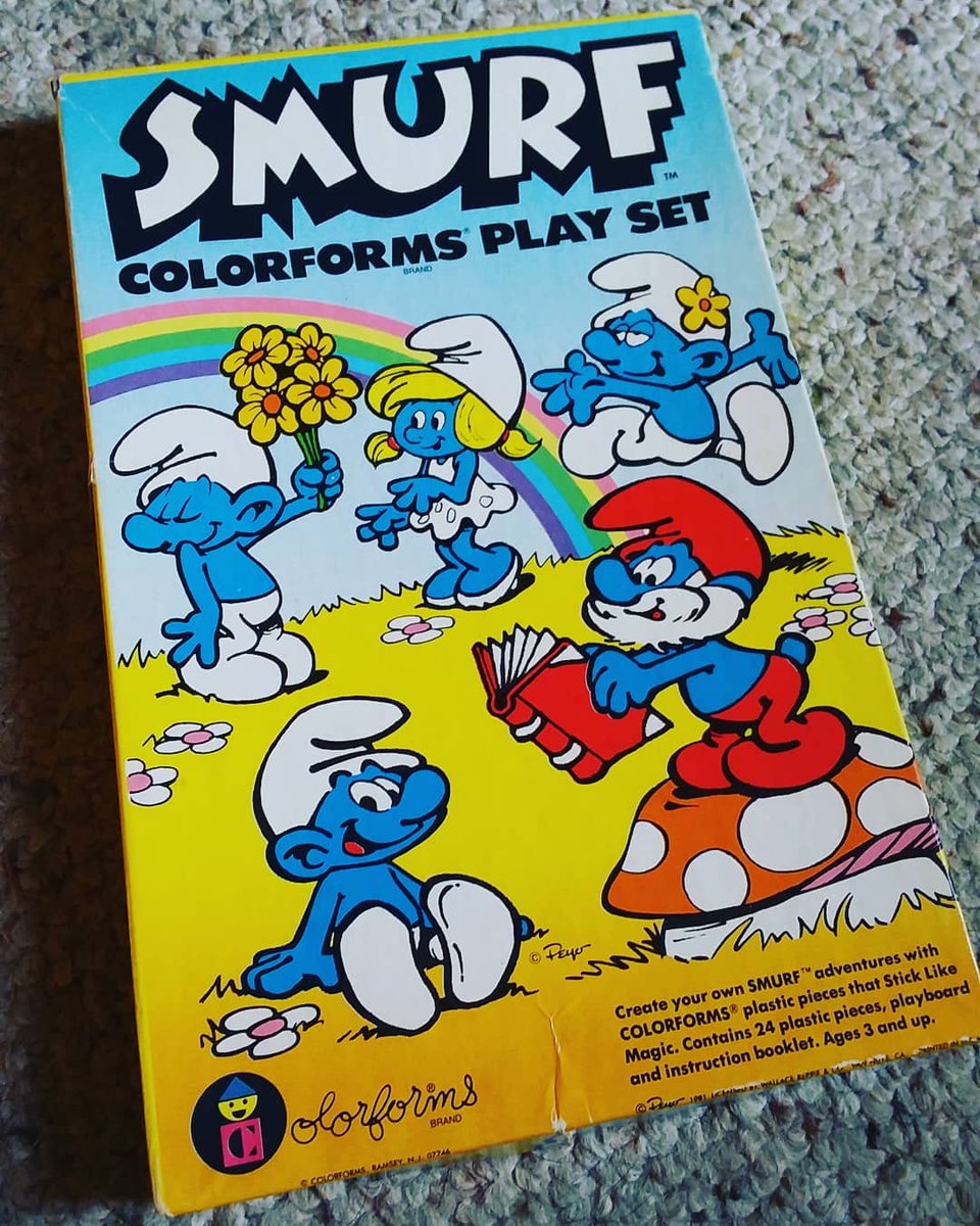 hilary_hildo13's tweet image. #smurfs #colorforms #80s