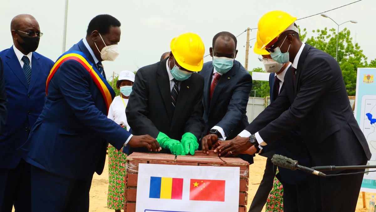 DrIdrissSaleh's tweet photo. Nous avons procédé ce matin au lancement du Projet de Modernisation des Infrastructures de TIC en posant la 1ère pierre d’un futur Data center Placé sous le Haut Patronage du Maréchal du Tchad ce projet ambitieux vise à accentuer le processus de développement par le biais des TIC https://t.co/cfvN01xuv3