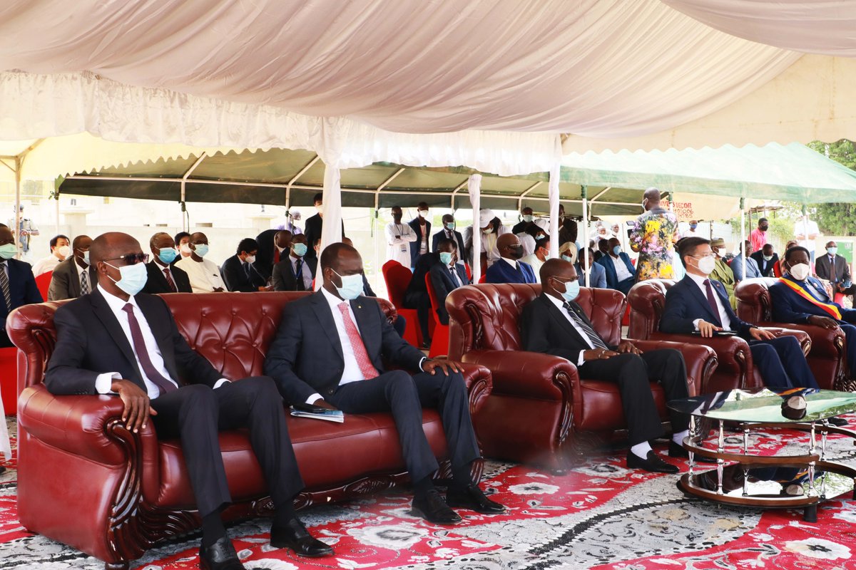 DrIdrissSaleh's tweet photo. Nous avons procédé ce matin au lancement du Projet de Modernisation des Infrastructures de TIC en posant la 1ère pierre d’un futur Data center Placé sous le Haut Patronage du Maréchal du Tchad ce projet ambitieux vise à accentuer le processus de développement par le biais des TIC https://t.co/cfvN01xuv3