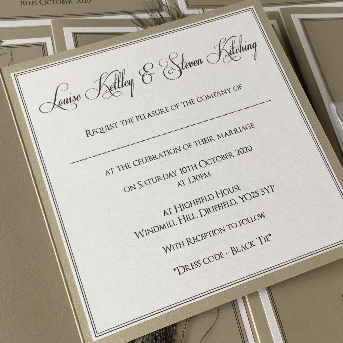 designerinvite's tweet photo. Beautiful peacock feathers on a pale gold pearlescent card finished with ivory bows &amp; Pearl &amp; diamante embellishment 
#wedding #stationery #invites #invitations #peacock #feathers #teal #gold #pearl #diamante #2020wedding #2021wedding #brideandgroom #mrandmrs #custom #engaged https://t.co/IIKwwYdzXL