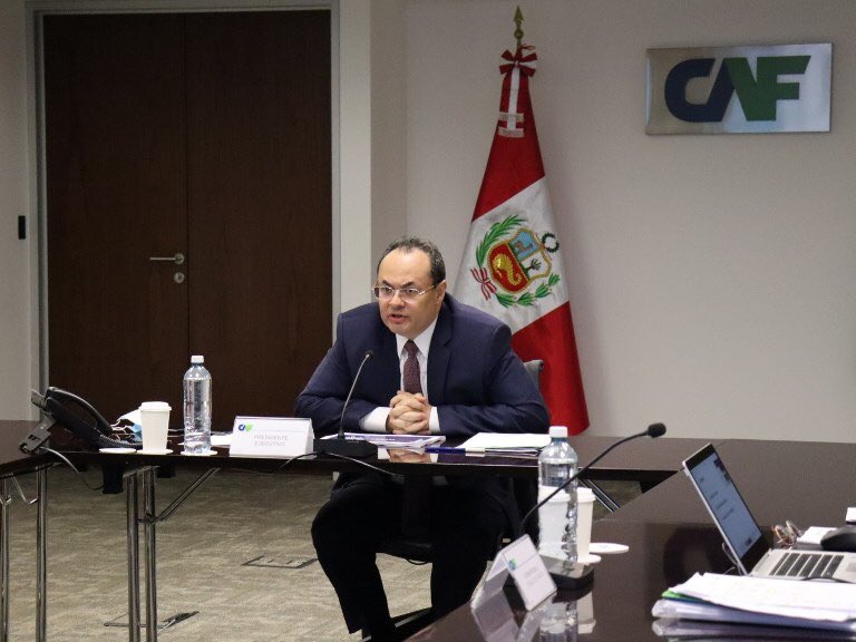 RSigwald's tweet photo. Y las banderas de los demás países miembros? Y la bandera de CAF? Reunión del Directorio virtual de hoy 7 de julio! Transmisión desde la sede de facto de CAF! https://t.co/ko0C8SDVqU