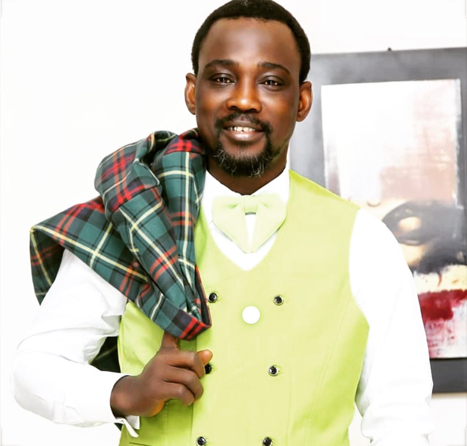 Simple and Handsome <a href="/officialpasuma/">Wasiu Alabi Pasuma</a> 
#fujimusic #kingwasiuayindemarshal #wasiuayinde #kwam1 #kwam1deultimate #legend #fujimusician #kwam1_official #king #legend #arabambi #sikiruayindebarrister #pasumawonder #atawewe #adewaleayuba #obesere #abassakande #omorapala #saheedosupa