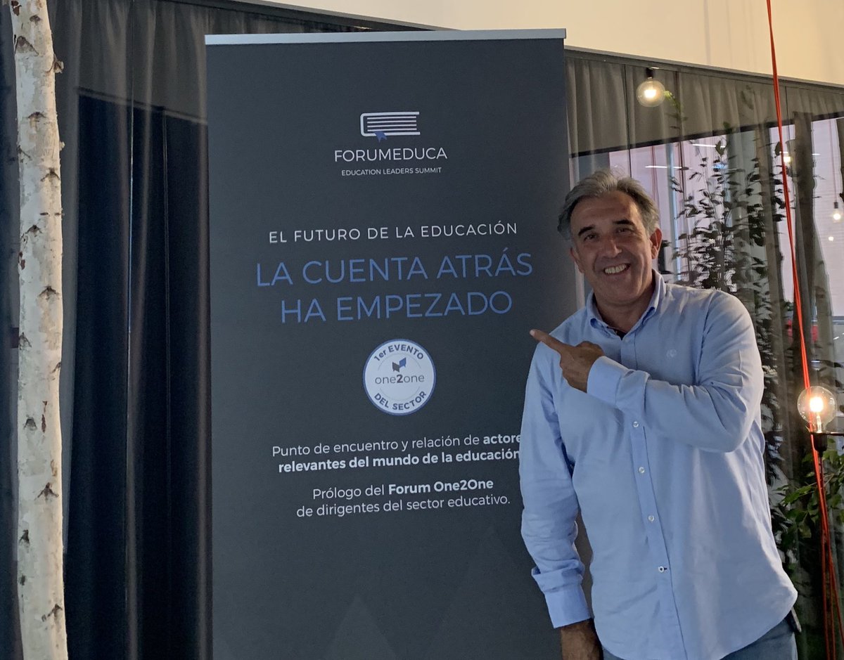 josenavalpotro.com tweet media