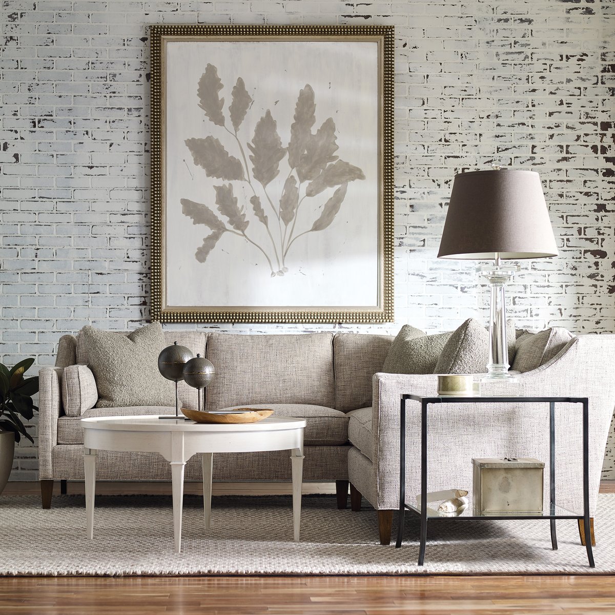decoratingden's tweet photo. Describe this space in one word.
#decoratingdeninteriors #livvhomecollection #livingroom #livingroomdesign #livingroomdecor #livingroomgoals #livingroominspo https://t.co/fdwxCkjkUu