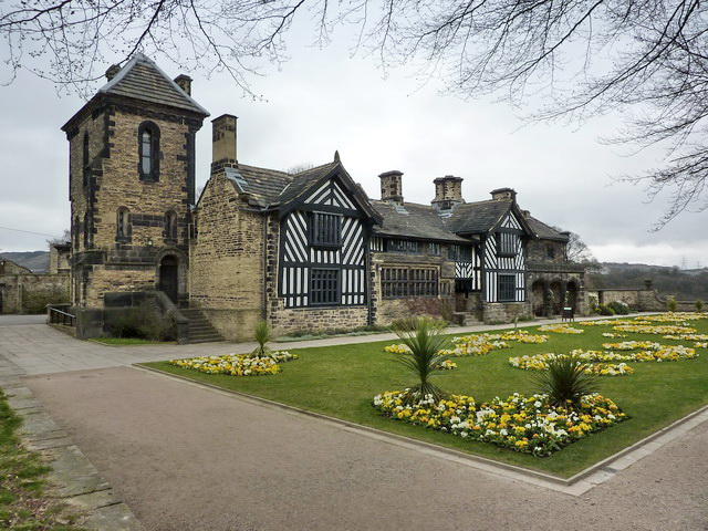 JackStewartCham's tweet photo. Shibden Hall, Shibden, West Yorkshire, England 🏴󠁧󠁢󠁥󠁮󠁧󠁿 https://t.co/Z3uhhxrJuG