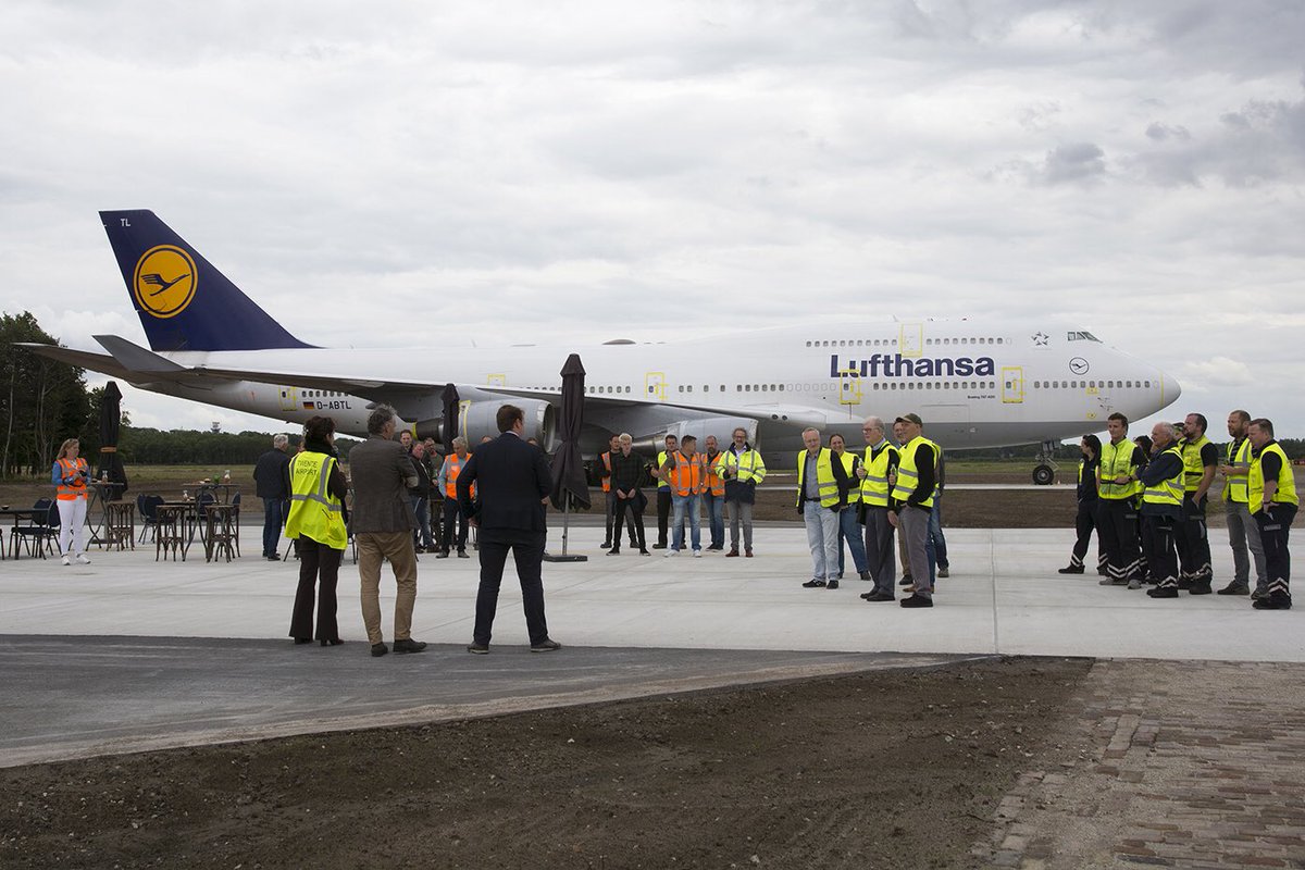 Twente Airport tweet media