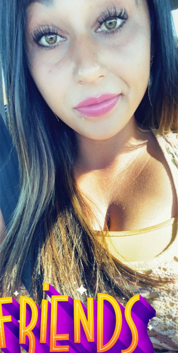 BoojieBadd's tweet photo. Instagram: chaoticcowgirlamber and Snapchat: AmberBonatti https://t.co/2IvAHMU3I7