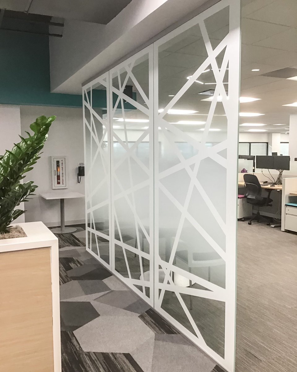 suncontrolmn's tweet photo. How neat is this office? Add style and privacy to your office with decorative window film! https://t.co/J8v7UVT4DZ
