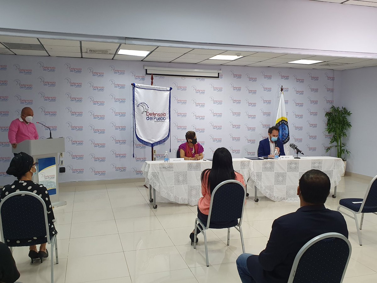CocodeMaribel's tweet photo. Firma de convenio con Crime Stoppers International en materia de reforzamiento de Derechos Humanos @DefensoriaPan.
Noticia en Desarrollo. https://t.co/QibW9dXHDs