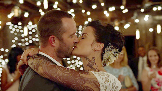 Familyblindspot's tweet photo. Happy moments should never be forgotten 💖😍

#Jeller #Blindspot https://t.co/lsm8d4Oi5y