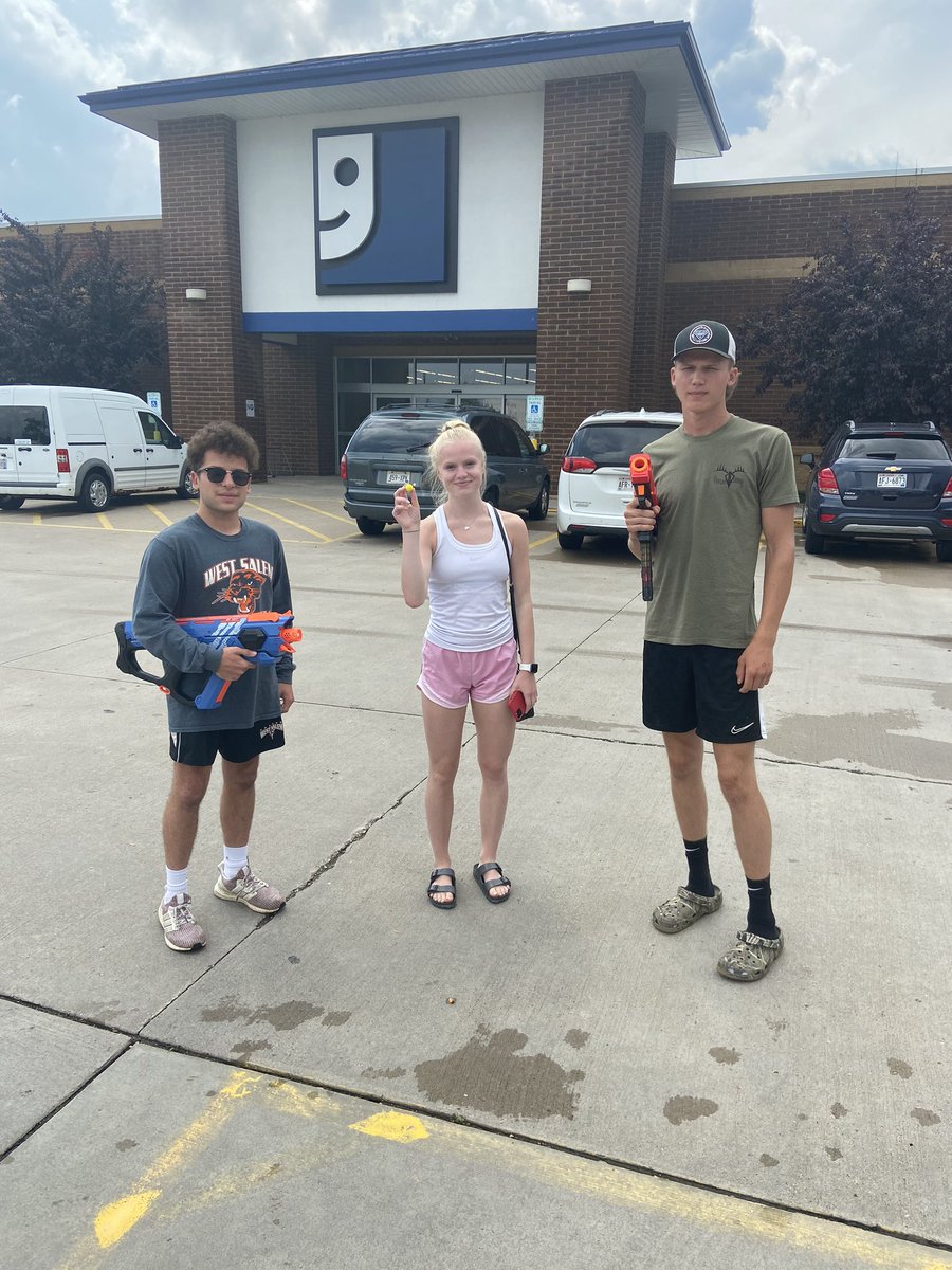 SnowWhiteCrips's tweet photo. Stay outta my house...#715 @NerfSalem https://t.co/NjV98vV6jF