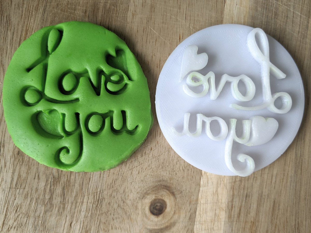 seal_stamp's tweet photo. #sbswinnershour Today we've come up with some beautiful new hand drawn designs. https://t.co/HggfUEBsg8 https://t.co/lQaMdFj21A