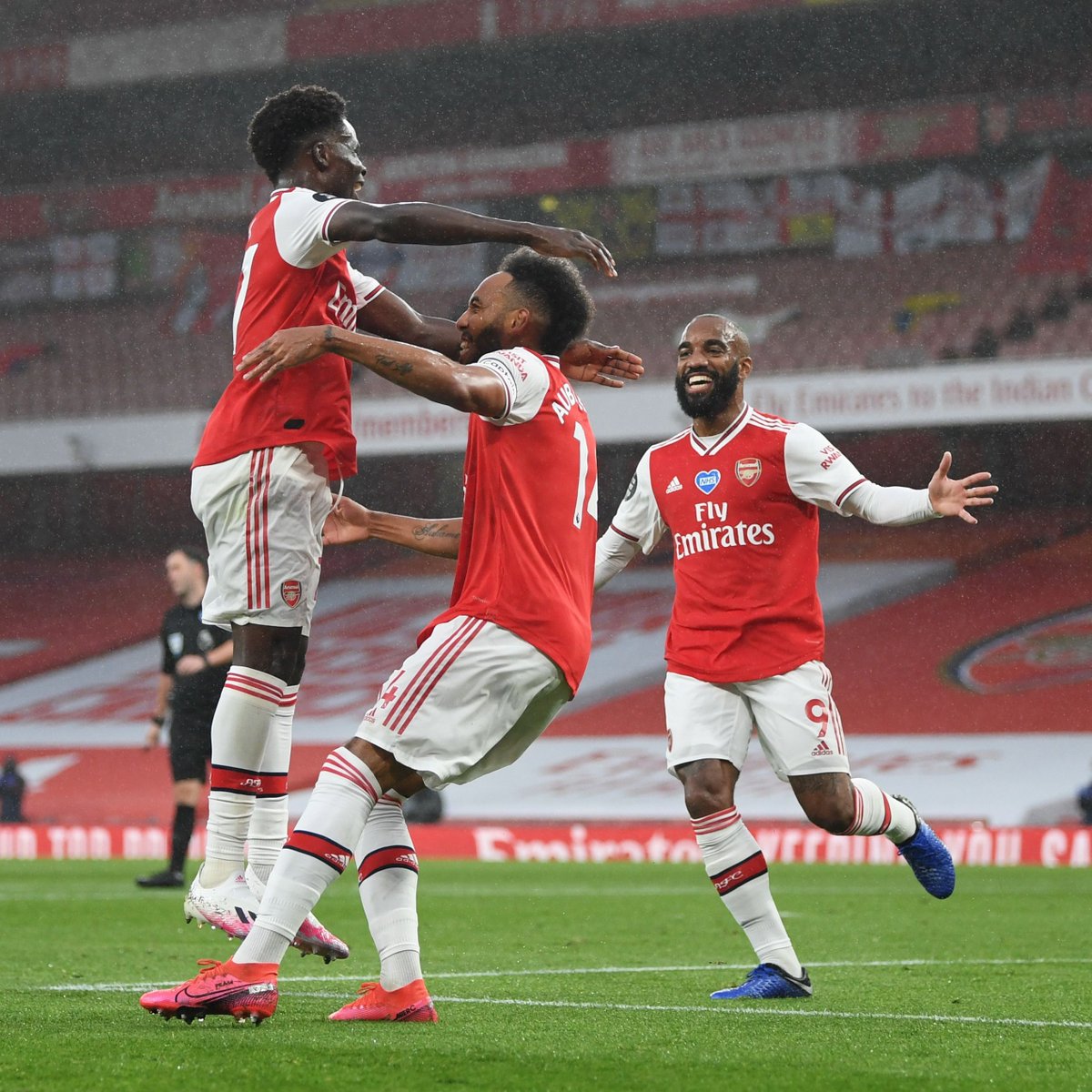 goal's tweet image. Auba, Saka, Laca 🥰

#ARSLEI