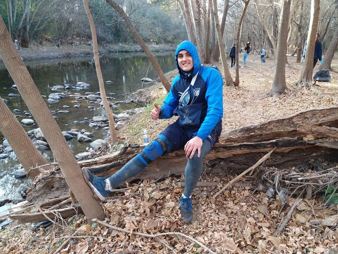 Geosistema1's tweet photo. El pasado fin de semana uno de nuestros docentes estuvo participando en Punta Belgrano, limpiando el río detrás de la Reserva San Martín. Compartimos las imágenes. https://t.co/aG3aP2neB6