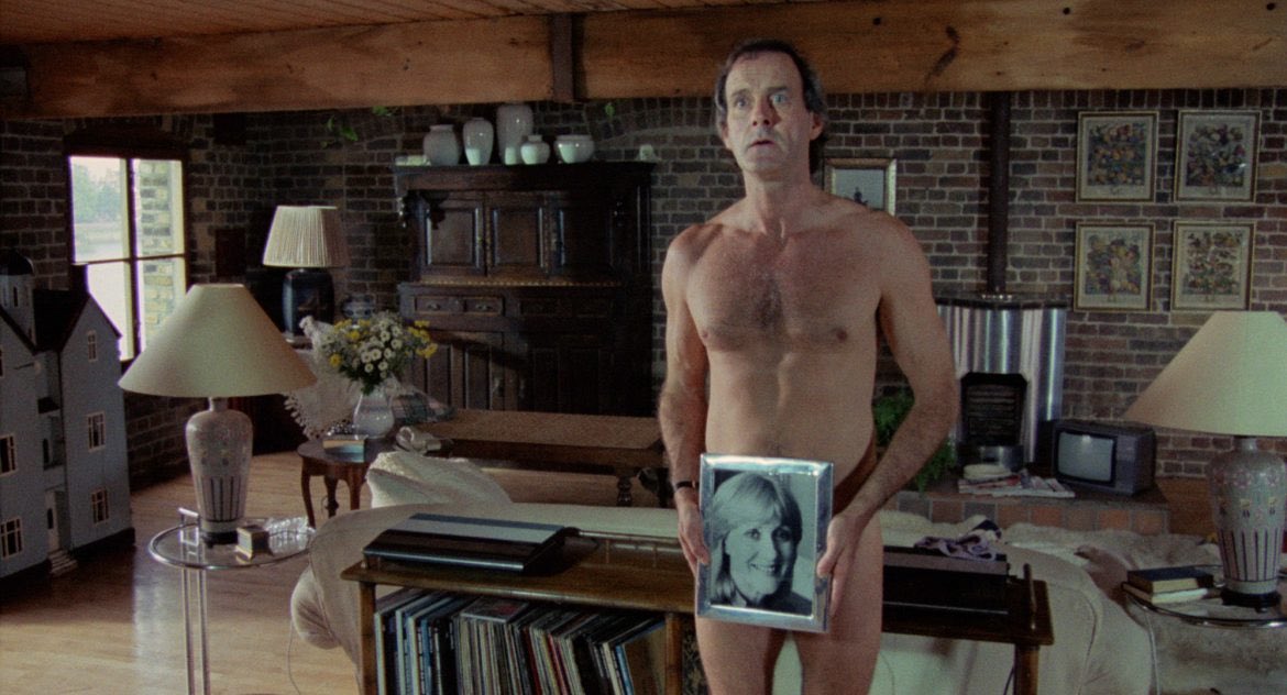 Gvnn80's tweet image. Il consiglio di oggi: A Fish Called Wanda (Un pesce di nome Wanda-1988)
- Apes don't read philosophy!
- Yes they do, they just don't understand it!
@TATJANASL @EvaArriagaD @skipbolden @colebrax @CHANNINGPOSTERS @ElisabettaIori3 @takaperfect @farfel54 
#cinemagvnn #Crichton