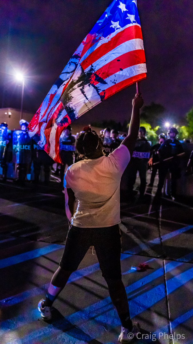 Craig_Phelps's tweet photo. (Video) Three videos showing police responses to protestors in Florissant, Mo. 
Watch 6/27 first.
6/27: https://t.co/yyG8ob26MJ
6/19: https://t.co/TYamRsPmS0
6/18: https://t.co/bzoh9RzWFt
—
#Stl #ProtestStl #StlProtest #SaintLouis #BlackLivesMatter @VICENews @RiverfrontTimes https://t.co/NcaOU8VHoc