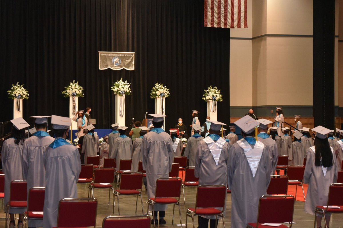 Congratulations Jaguars! You all faced adversity, adapted to change, and succeeded! Enjoy your moment!

#JPSchools #WeLove #WeLearn #WeLead #LaEd
