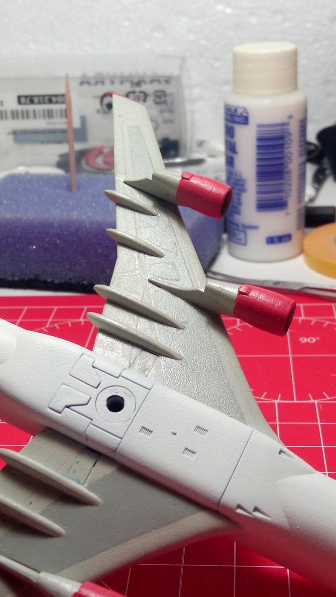 kilo_delta_papa's tweet photo. It's the end of the road for this one 😟 Masking tape left most of its tack on the model. All those hours for nothing #disasterstrikes #feelinguseless https://t.co/yr9N0FEzvJ