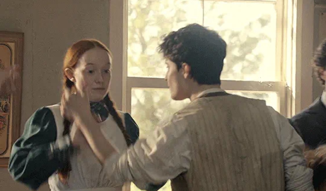 C’mon C’mon“Hey I’ve been watchin' you all nightThere's somethin' in your eyesSayin’ c'mon, c'mon and dance with me baby.” #renewannewithane
