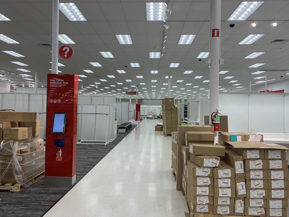 boilerBRIN's tweet photo. I love watching teamwork come together to make the dream work!! First week of planorama for our newest store t3355 Placerville, CA coming alive in August!! Thanks all for the support the next few weeks #lovemyteam #newstore #fromthegroundup 🔨🎯💪🏼 https://t.co/mov1Fq5Eph