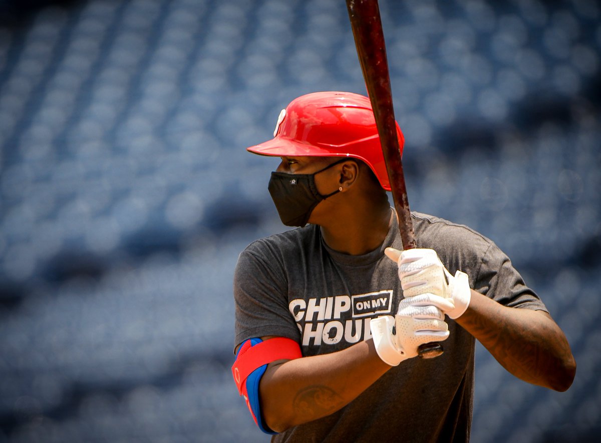 Phillies's tweet photo. Masks on. 😷 https://t.co/gHfuvSKaEl