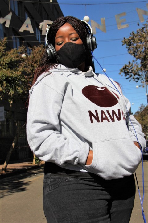 SisPorsche's tweet photo. Nawa Hoodie for only R350
contact @JTLethoko for orders. https://t.co/plpZ3L41oG