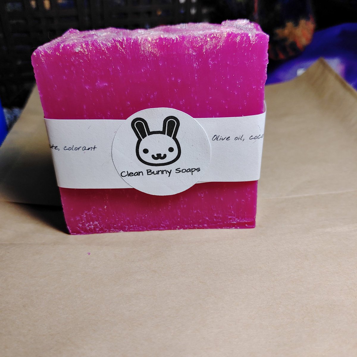 cleanbunnysoaps's tweet photo. Playing with new labeling
#soapbusiness #soaping #soap #coldprocesssoap #hotprocesssoap #smallbusiness #smallbusinessowner #handmade #handmadesoap https://t.co/ECb8cjib5z